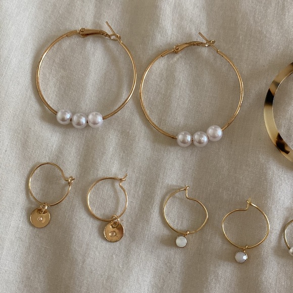 earring bundle - Picture 3 of 5